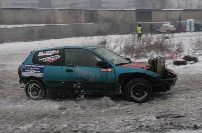 Wrak Race 2016. Wyścig wraków w Katowicach [ZDJĘCIA, WIDEO]