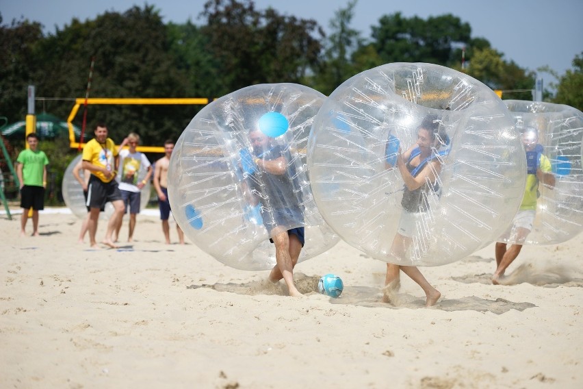 Kraków. Turniej Bubble Soccer na Błoniach [ZDJĘCIA, WIDEO]