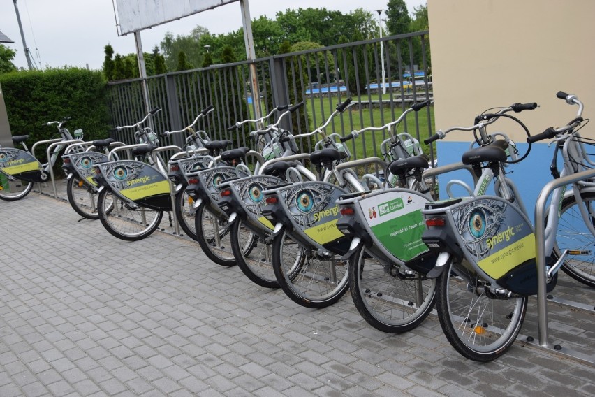Znów można wypożyczać rowery miejskie w Zduńskiej Woli, Łasku i Sieradzu. Rowerowe łódzkie wróciło po przerwie