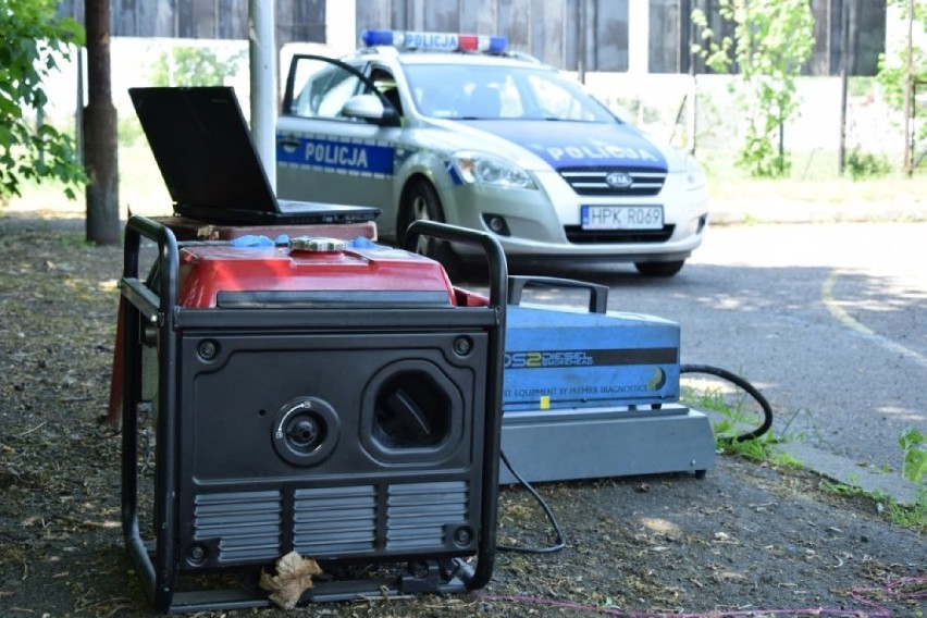 Akcja "Smog" - policja sprawdza spaliny. Strzeżcie się „kopciuchy"! [ZDJĘCIA]