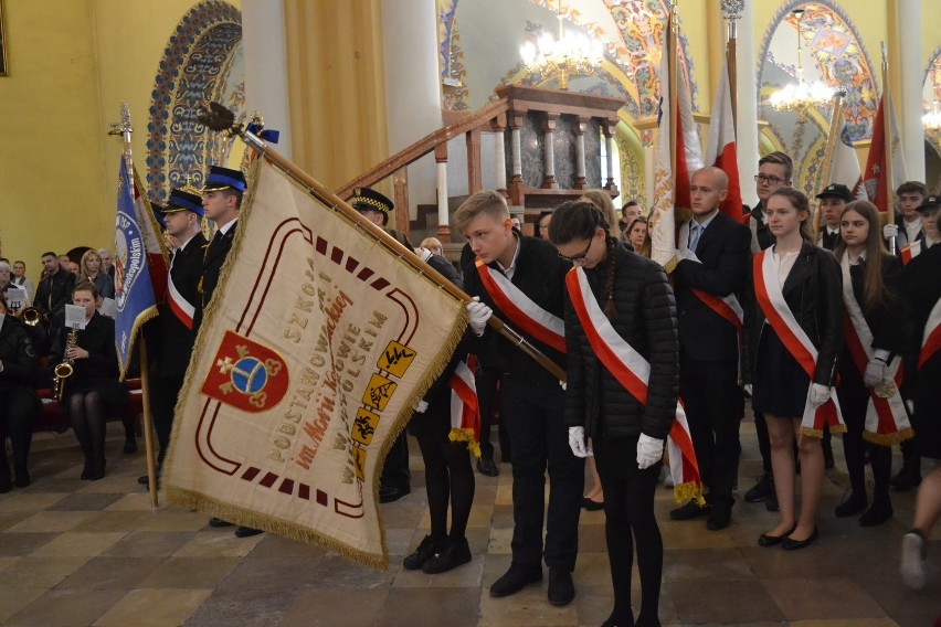 Uroczyste obchody uchwalenia Konstytucji 3 Maja w Ostrowie Wielkopolskim. Tak było rok temu