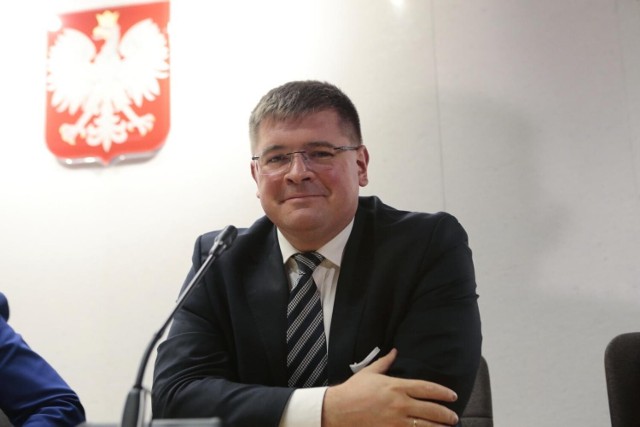 Tomasz Rzymkowski - wiceminister edukacji i nauki. Poseł z Kutna.