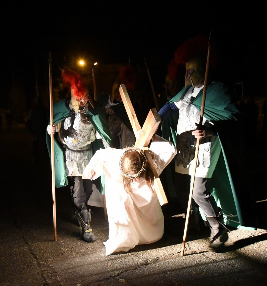 To już X Misterium Męki Pańskiej, które odbyło się 6...