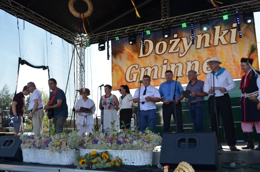 Dożynki 2020 w gminie Jerzmanowa będą symboliczne. Rok temu rolnicy i mieszkańcy gminy bawili się Jaczowie