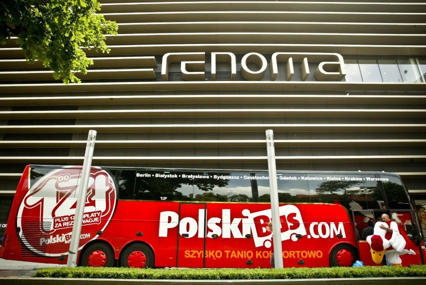 PolskiBus znika z Polski! To koniec biletów za złotówkę!