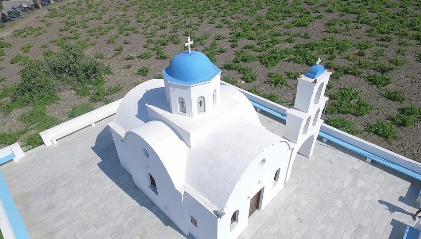 Kościół na greckiej wyspie Santorini