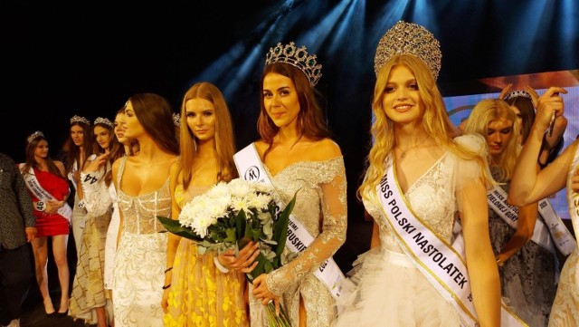 Miss Ziemi Lubuskiej 2021. Dziewczyny rywalizowały o koronę miss pokazując swoje wdzięki na deskach Teatru Lubuskiego. Zobaczcie, jak prezentowały się w strojach kąpielowych oraz sukniach ślubnych.