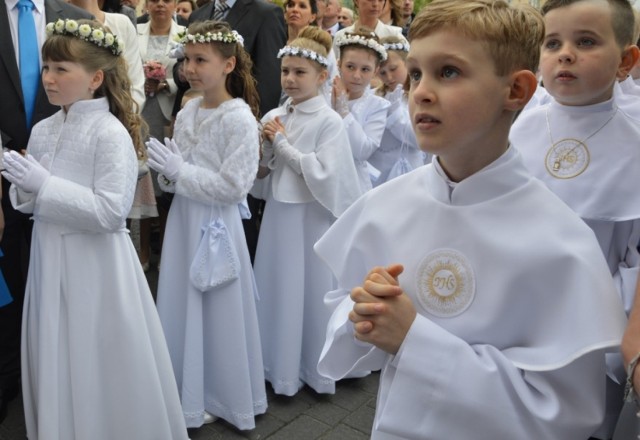 Oto ranking tegorocznych hitów prezentowych. Niektóre pozycje mogą Was mocno zdziwić. 

Kolejne pomysły na prezenty komunijne obejrzysz posługując się klawiszami strzałek na klawiaturze lub myszką.