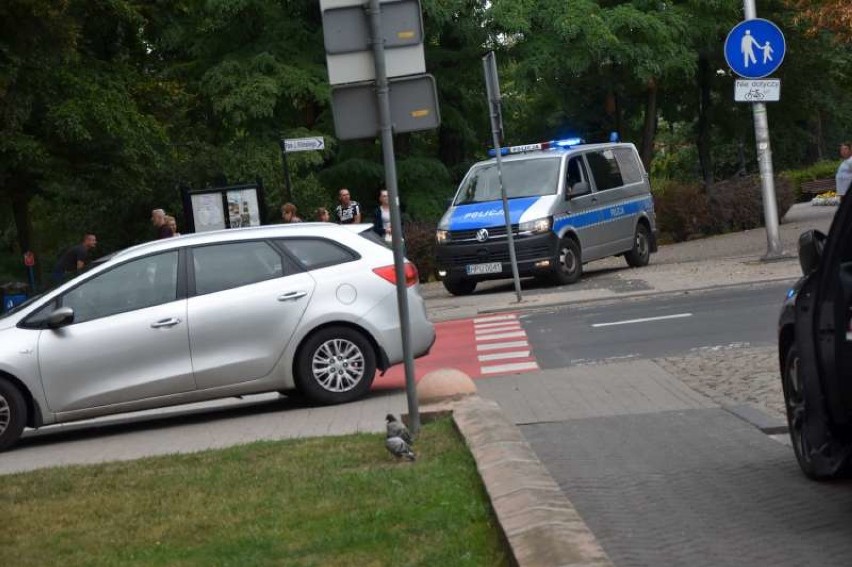Policja zatrzymała mężczyznę, który napadł na bank w Ostrowie Wielkopolskim