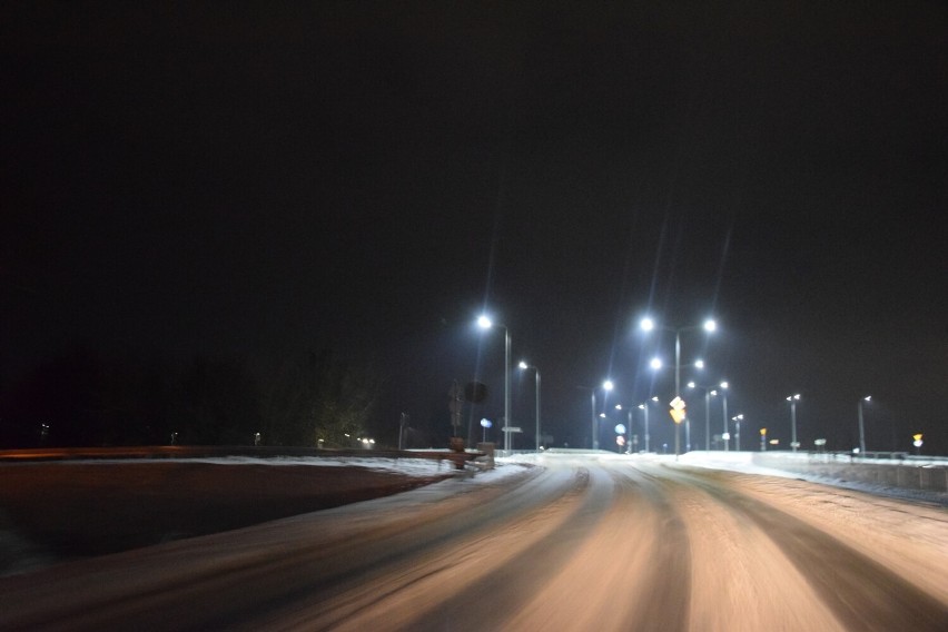 Ostrzeżenie przed intensywnym śniegiem w Zduńskiej Woli. Prognoza na weekend