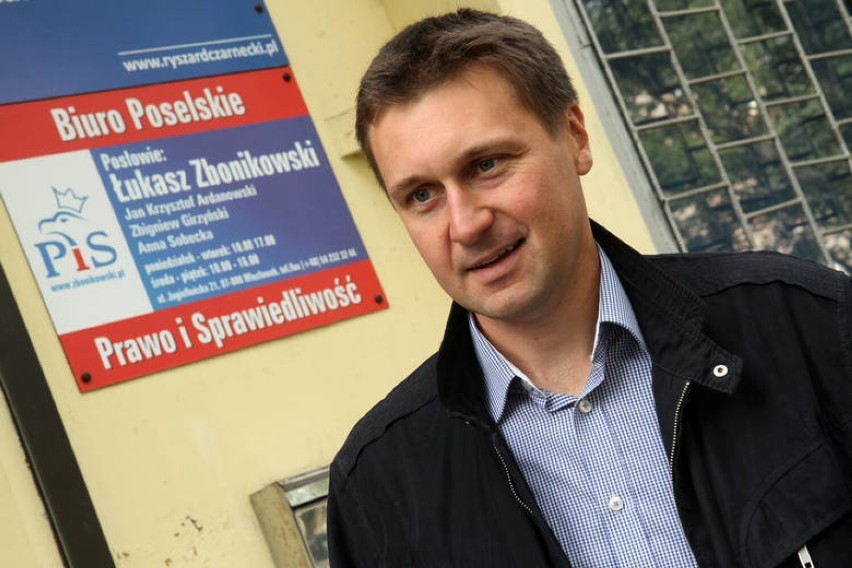 Łukasz Zbonikowski, polityk, samorządowiec i poseł czterech...