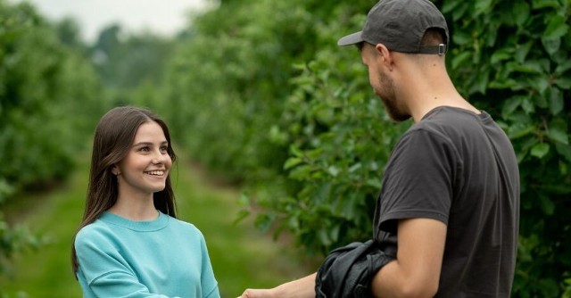 Do Grabiny zawita kolega Mateusza - Rafał. Zawróci w głowie młodej Basi?