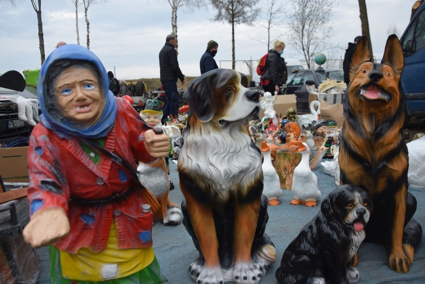 11 kwietnia na giełdzie można było kupić wiele rzeczy do...