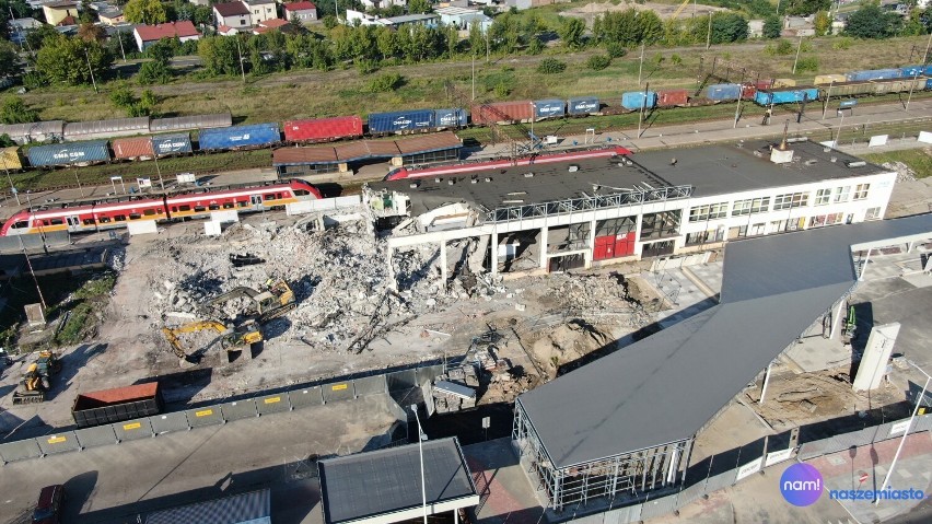 Wyburzanie dworca we Włocławku - zdjęcia z 3 września 2021
