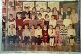Zdjęcia z kronik Szkoły Podstawowej nr 2 w Głogowie. Znajdź się na starych fotografiach