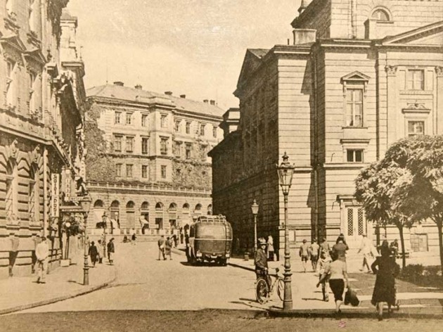 Bielsko-Biała na starych pocztówkach. Czy dziś pozostał choć skrawek dawnego uroku miasta?