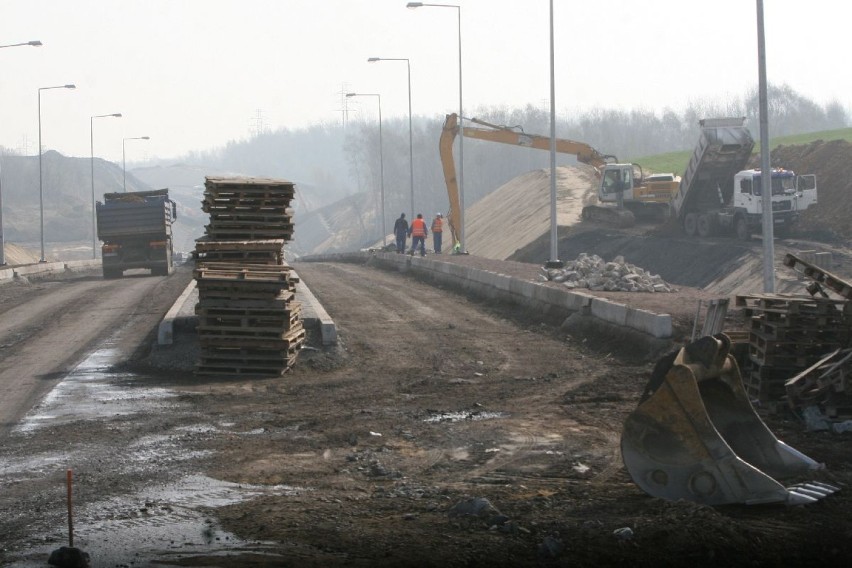 Jastrzębie-Zdrój: zobaczcie zdjęcia z budowy Drogi  Głównej...