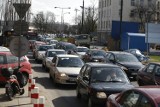 Korki na Ursynowie: zobacz, które ulice w Warszawie są zakorkowane [MAPA]
