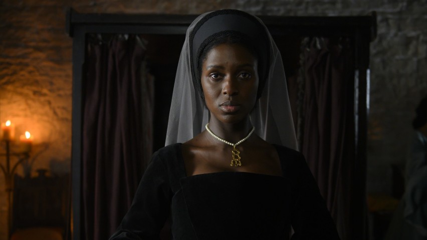 "Anna Boleyn". Jodie Turner-Smith jako królowa Anglii w miniserialu Channel 4. Internauci zbulwersowani. Poszło o kolor skóry
