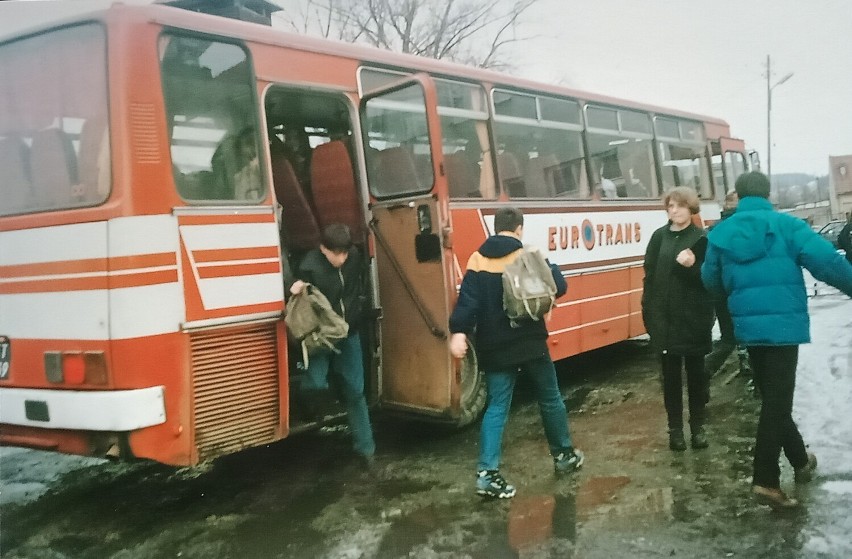 Tarnów i region w latach 90-tych na zdjęciach z redakcyjnego...