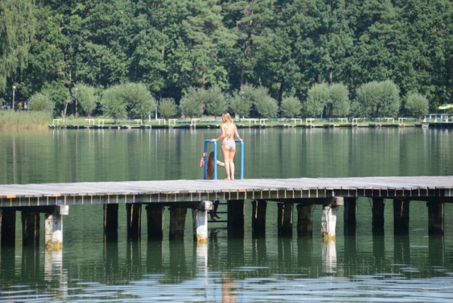 W okolicy Zielonej Góry mamy wiele pięknych plaż, jezior oraz zalewów wodnych, gdzie można spędzić przyjemnie urlop i wypocząć >>>