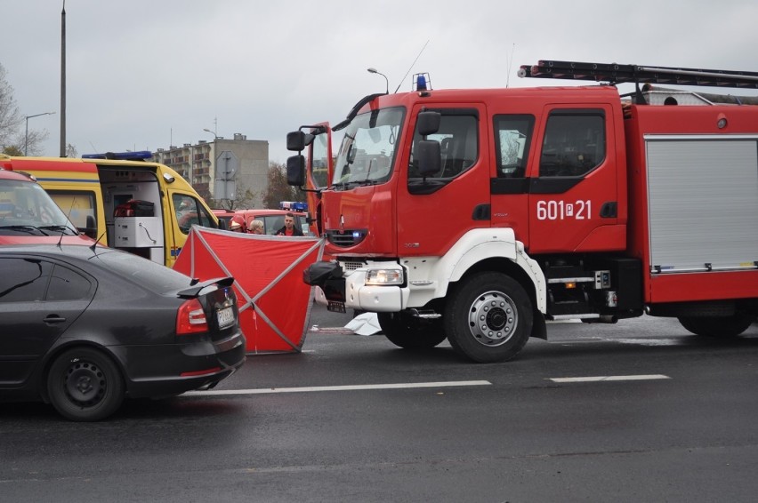 W Śremie: policja poszukuje ciężarówki, która potrąciła...