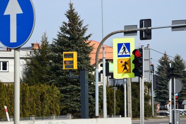 Jeden z pierwszych fotoradarów nowej generacji zamontowano przy DK 94 w Zgłobicach koło Tarnowa