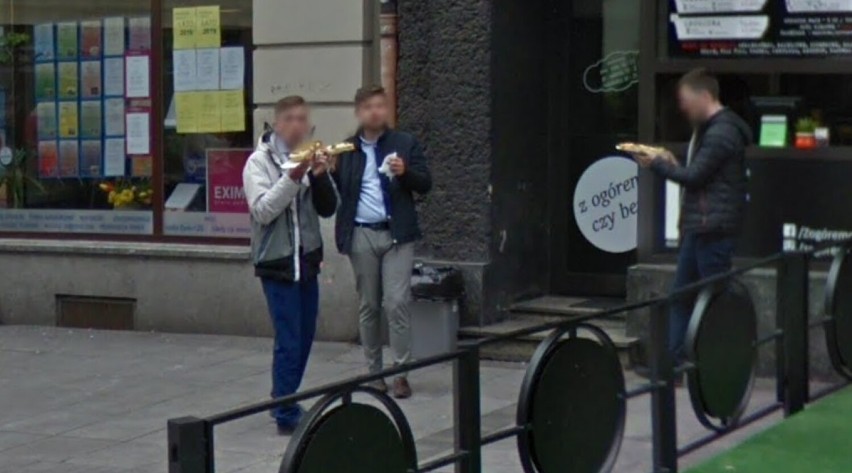 Mieszkańcy Katowic przyłapani! Kamera Google Street View jeździła po Katowicach i robiła zdjęcia mieszkańców w (nie)codziennych sytuacjach!