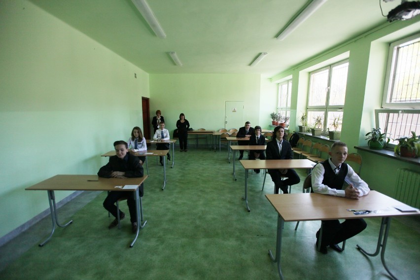 Egzamin gimnazjalny 2015 z CKE. MATEMATYKA