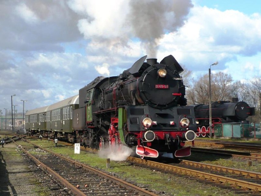 Pociąg retro z lokomotywą parową zawita dziś do Ostrowa Wielkopolskiego