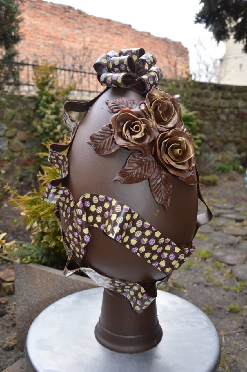 Izabela Berendt z Debrzna kocha czekoladę. Tworzy z niej prawdziwe cudeńka! A te ciasta i torty... Poszukajcie inspiracji przed świętami