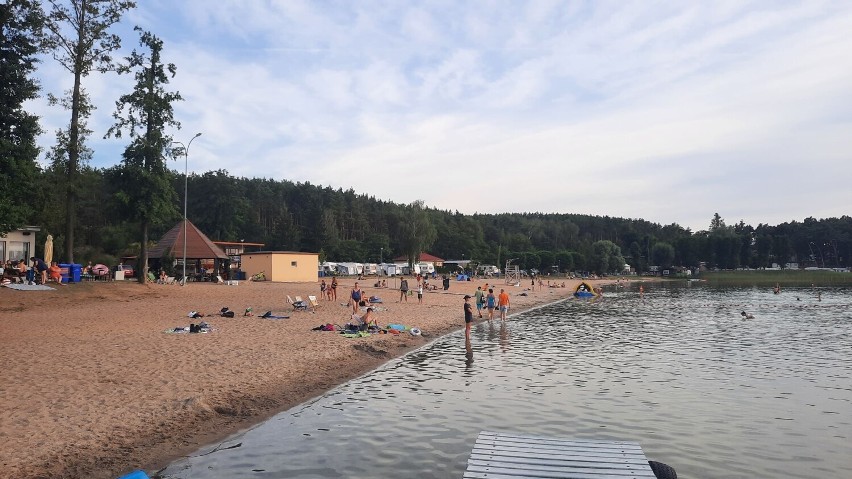 Tak w te wakacje prezentuje się plaża w Pszczewie