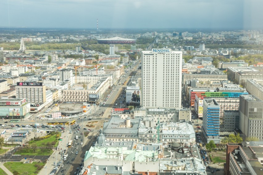 Warszawa słynie z ciągnących się kilometrami ulic. Nie...