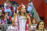 Euro 2016 w piłce ręcznej. Najładniejsze dziewczyny kibicowały w Kraków Arenie [ZDJĘCIA]