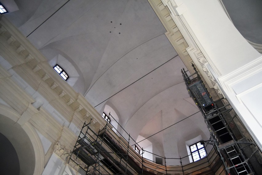 Zamość: trwa wielkie dzieło odbudowy kościoła oo. Franciszkanów