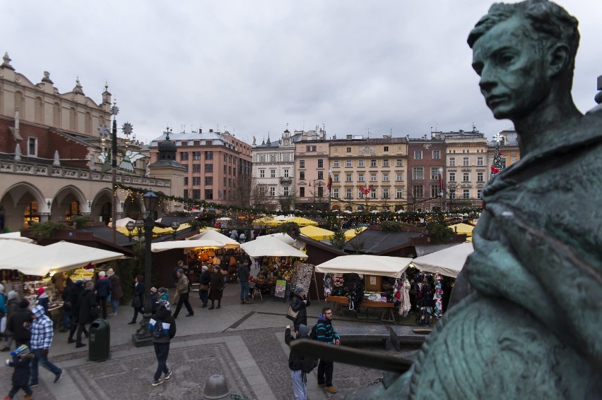 Kraków: Targi Bożonarodzeniowe rozpoczęte [ZDJĘCIA]