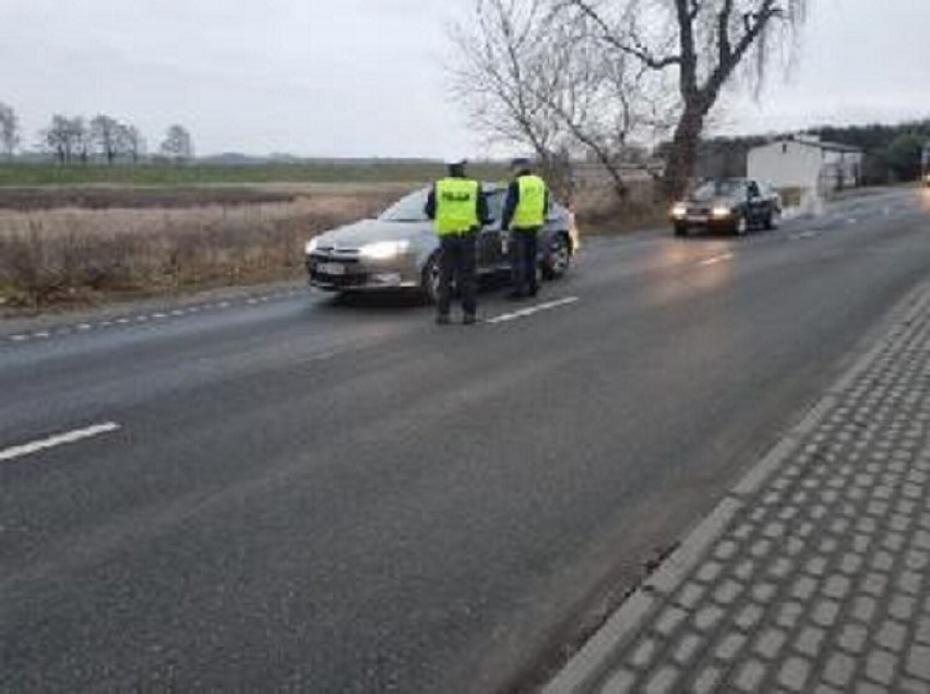 Zderzenie citroenów na Kruszyńskiej we Włocławku. Jeden jechał „pod prąd”