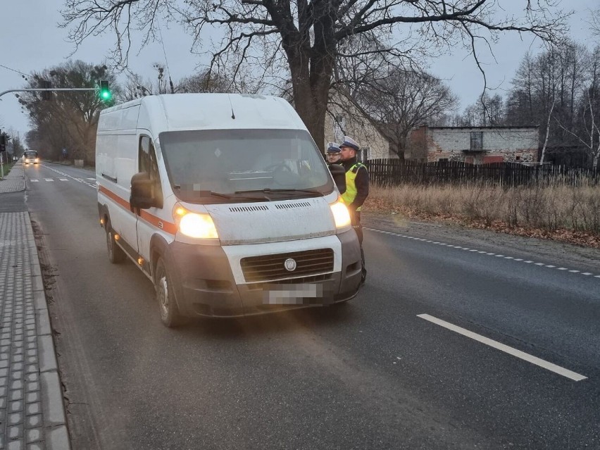 Zderzenie citroenów na Kruszyńskiej we Włocławku. Jeden jechał „pod prąd”