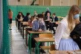 Matura 2022 w Żarach. W środę 4 maja absolwenci szkół średnich przystąpią do egzaminu dojrzałości