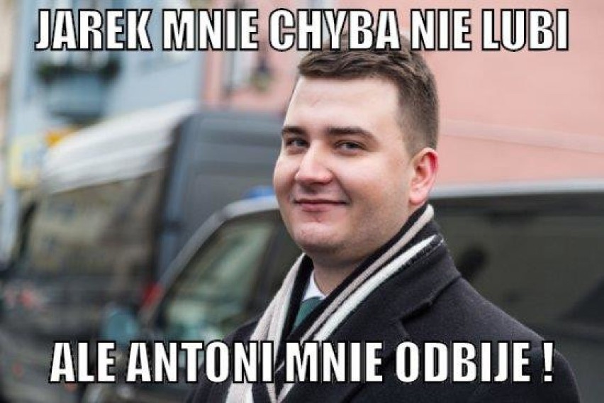 Misiewicz MEMY.  "Misiek" zawieszony... a co na to internauci?