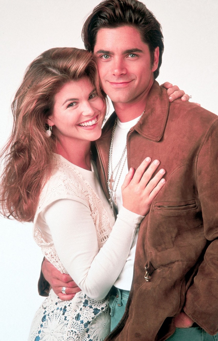 Lori Loughlin i John Stamos

media-press.tv