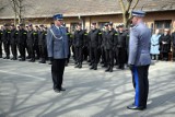 Ślubowanie małopolskich policjantów. Mamy 48 nowych mundurowych [ZDJĘCIA, WIDEO]