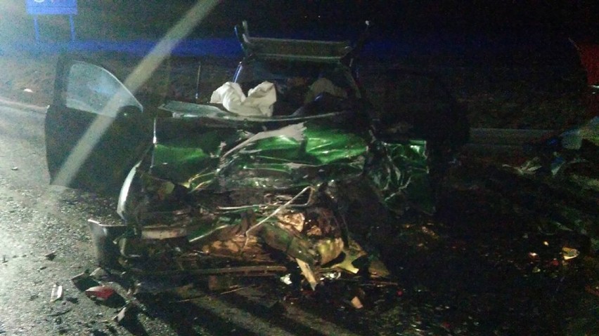 Śmiertelny wypadek na drodze Włocławek - Lipno. Nie żyje kobieta [zdjęcia]