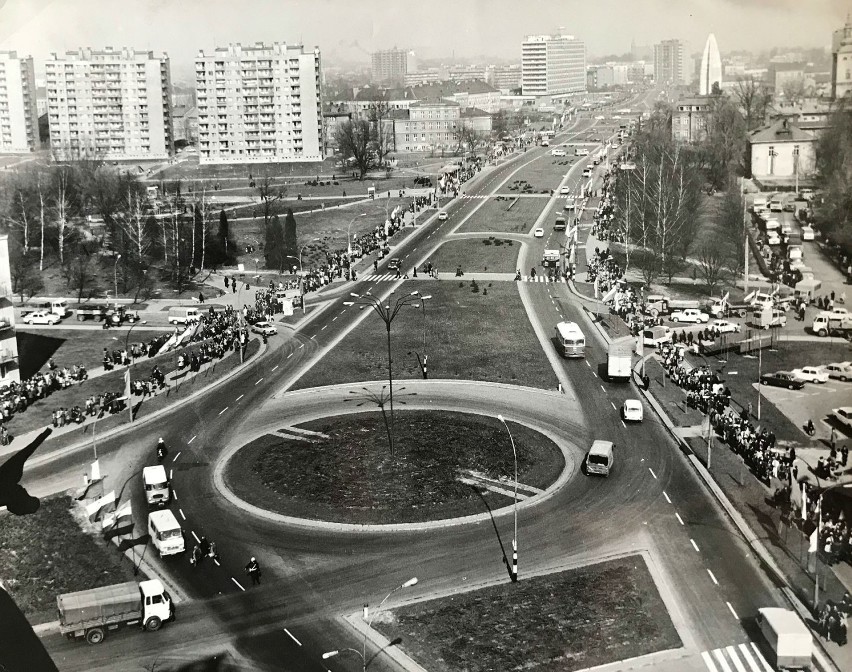 Rzeszów dawniej vs dziś. Zobacz porównanie na zdjęciach. Niektóre miejsca zmieniły się nie do poznania!