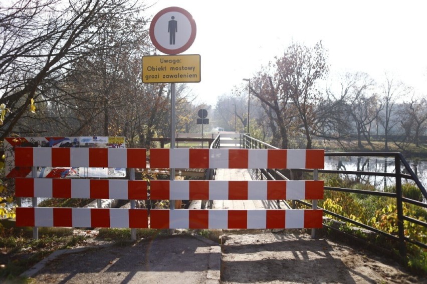 Kładka w Parku Skaryszewskim zamknięta co najmniej do 2026 roku. "Koszt remontu to 2 miliony złotych"