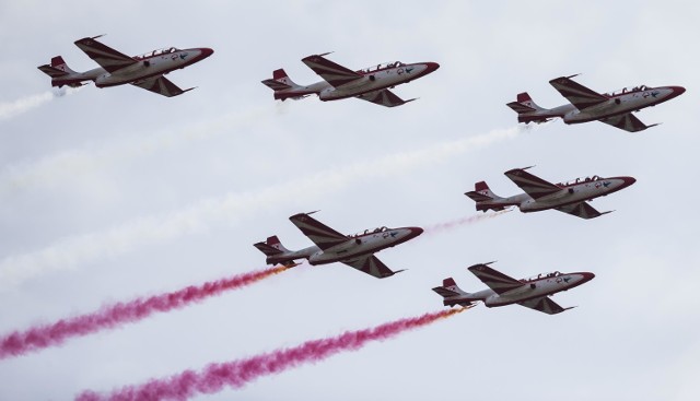 Air Show Radom 2015. Pokazy lotnicze na naszych zdjęciach [FOTORELACJA]