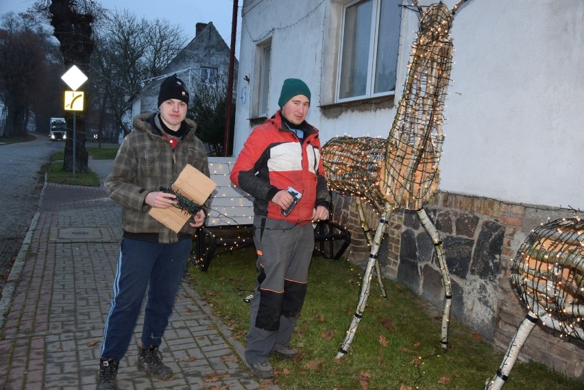 Krystian Żarnowski z Wiktorem Maksajdą zamierzają ogółem...