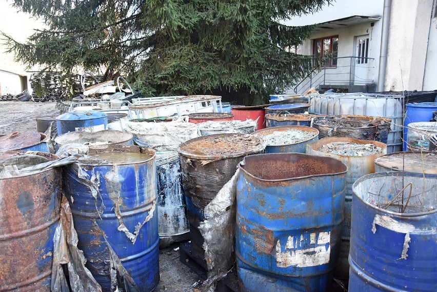 Kolejne miliony z Narodowego Funduszu Ochrony Środowiska na likwidację bomby ekologicznej na terenie byłej rafinerii Glimar