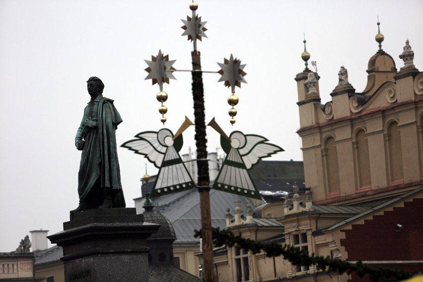 Kraków. Od piątku ruszają Targi Bożonarodzeniowe [ZDJĘCIA]