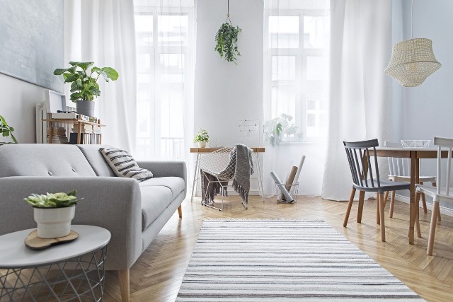 Modne dywany – jak za pomocą dywanu odmienić wnętrze?